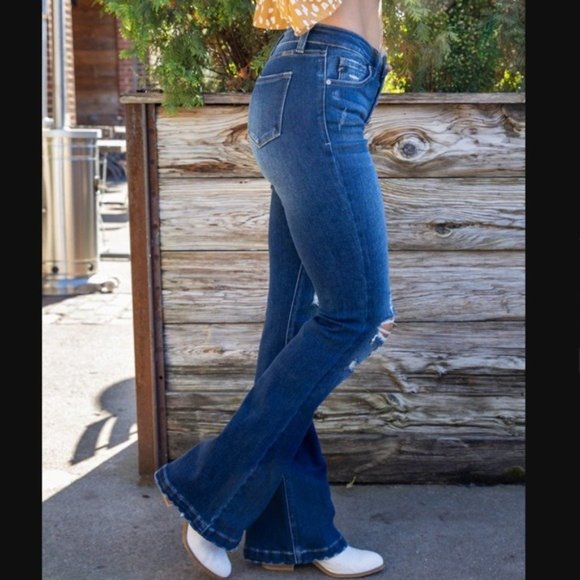 New KanCan Distressed Button Fly Flare Leg Jeans Dark Wash - Picture 5 of 5